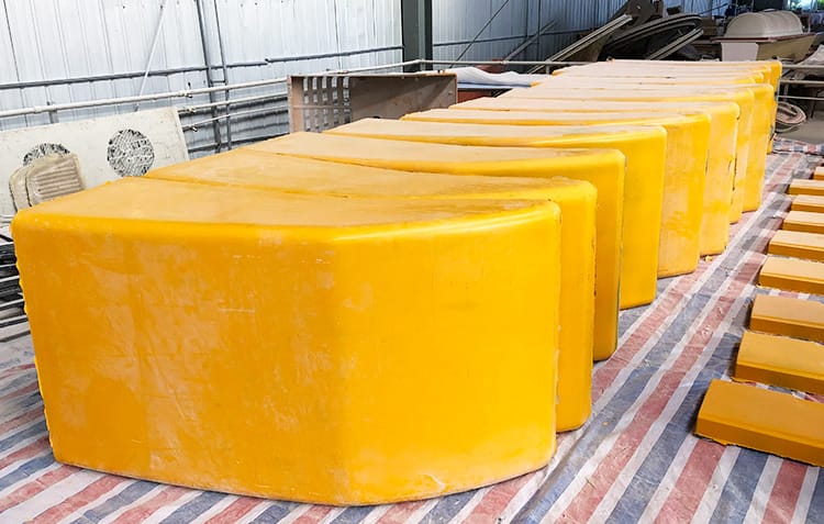 High-precision metric black heavy-duty fiberglass truck fender roll with stitched non-crimp omni-directional load capacity, optimized resin wet-out, high-modulus fireproof performance, engineered for custom complex geometric shapes solutions, supplied by DISLAB.